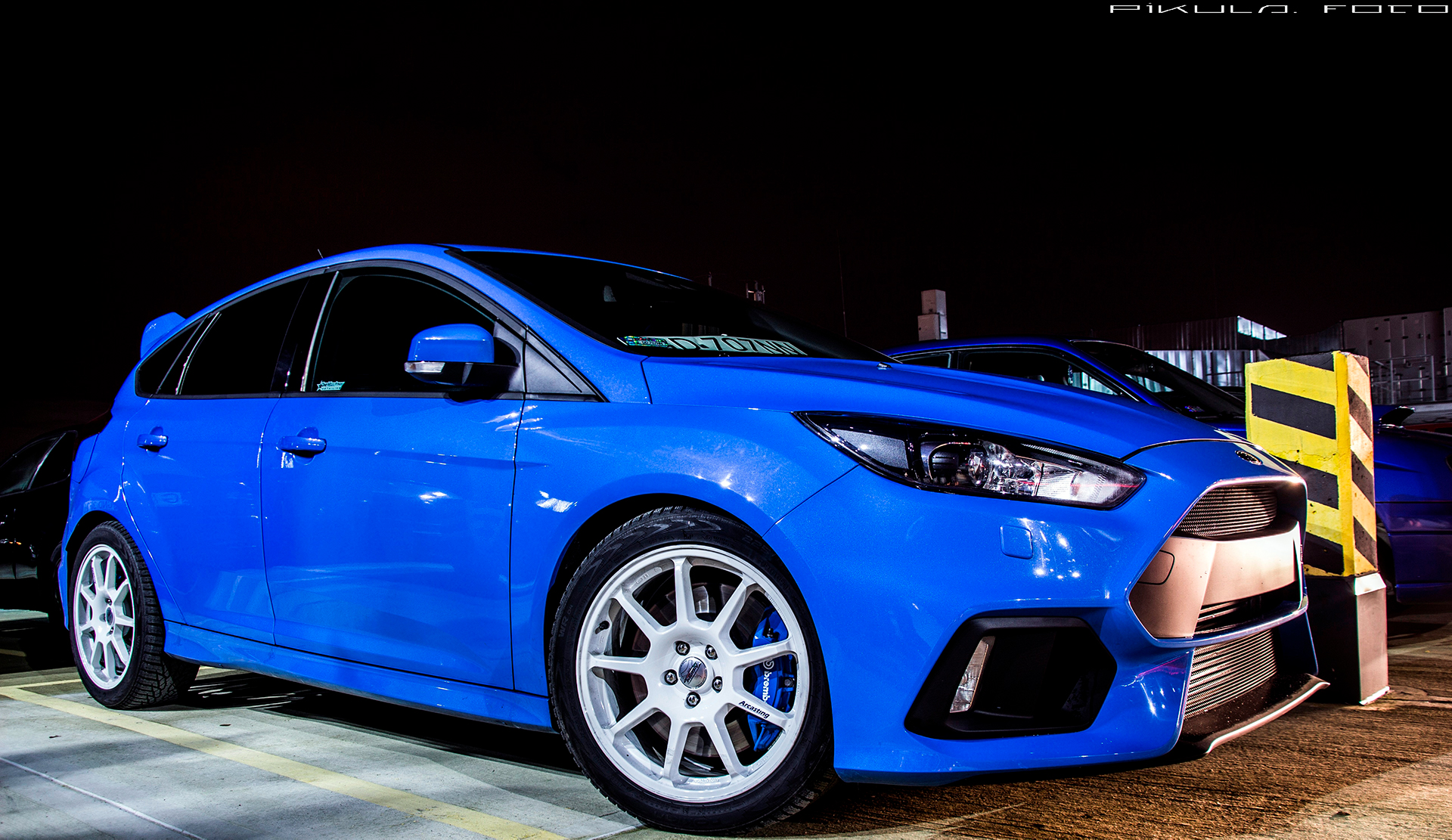 Ford Focus RS 18 wheels